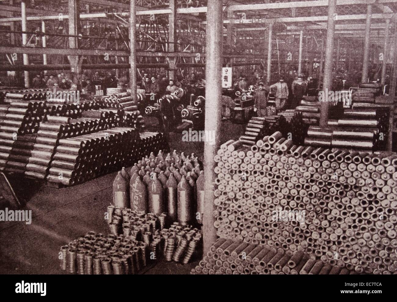 Archivio storico della prima guerra mondiale di armamenti immagini e