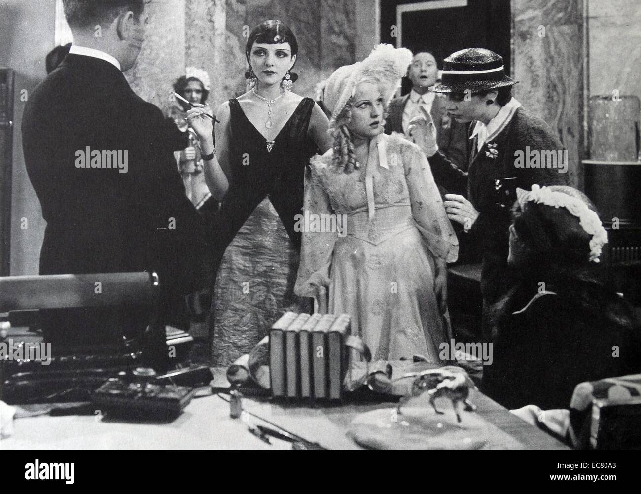 Show business previsto che i diritti di schermo a George S Kaufman e Marc Connelly divertente " una volta nella vita" 1932 non sarebbe mai venduto ma Carl Laemmle di Universal ha acquistato il gioco. Foto Stock