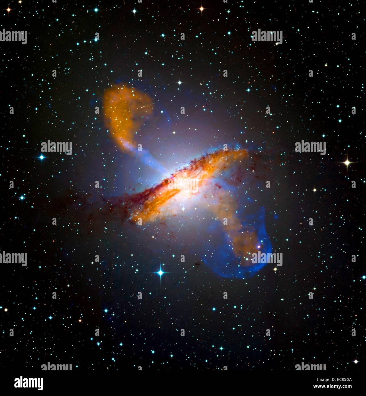 Fotografia di un buco nero in un Centaures, una galassia di spicco nella costellazione del Centauro. Datata 2009 Foto Stock