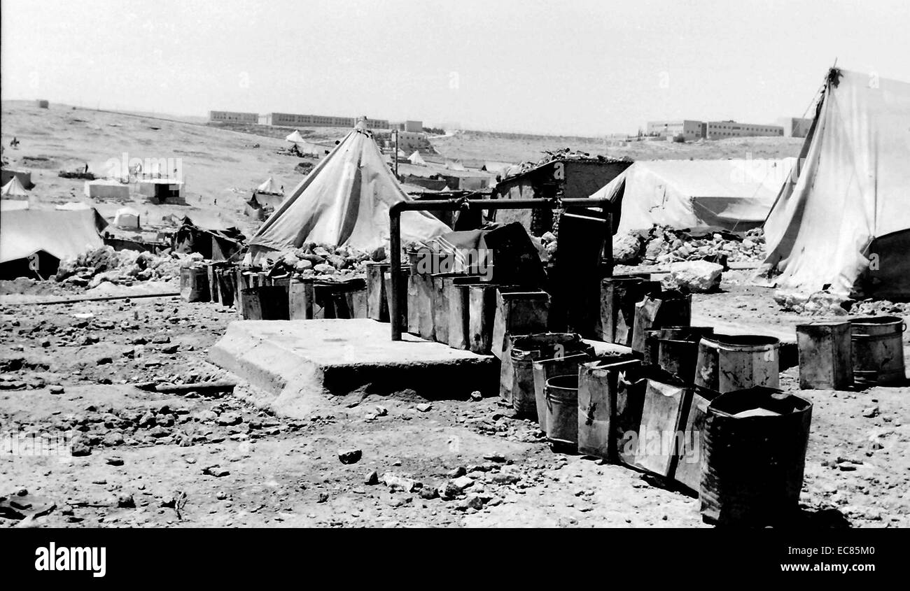 Fotografia di Camp in Giordania in Israele. Datata 1952. Foto Stock