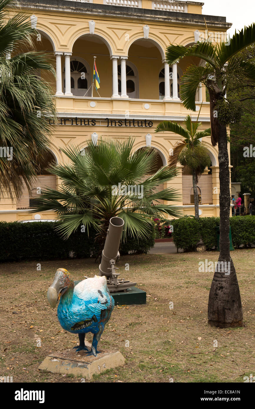 Maurizio, Port Louis, plastica dodo al di fuori del Museo di Storia Naturale a Maurizio Istituto edificio, Foto Stock