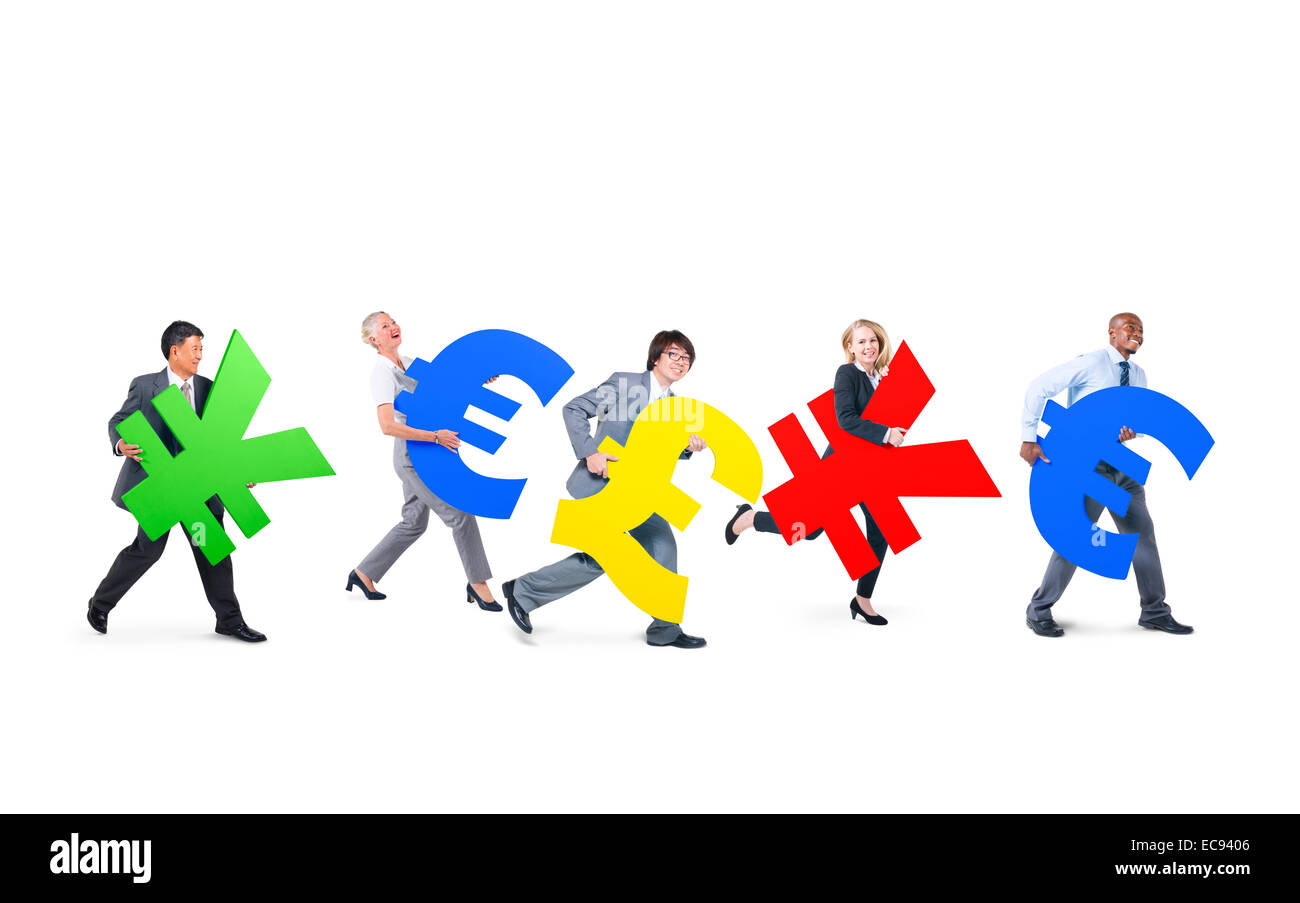 Il gruppo di allegro Business Persone azienda diversi simboli di valuta Foto Stock