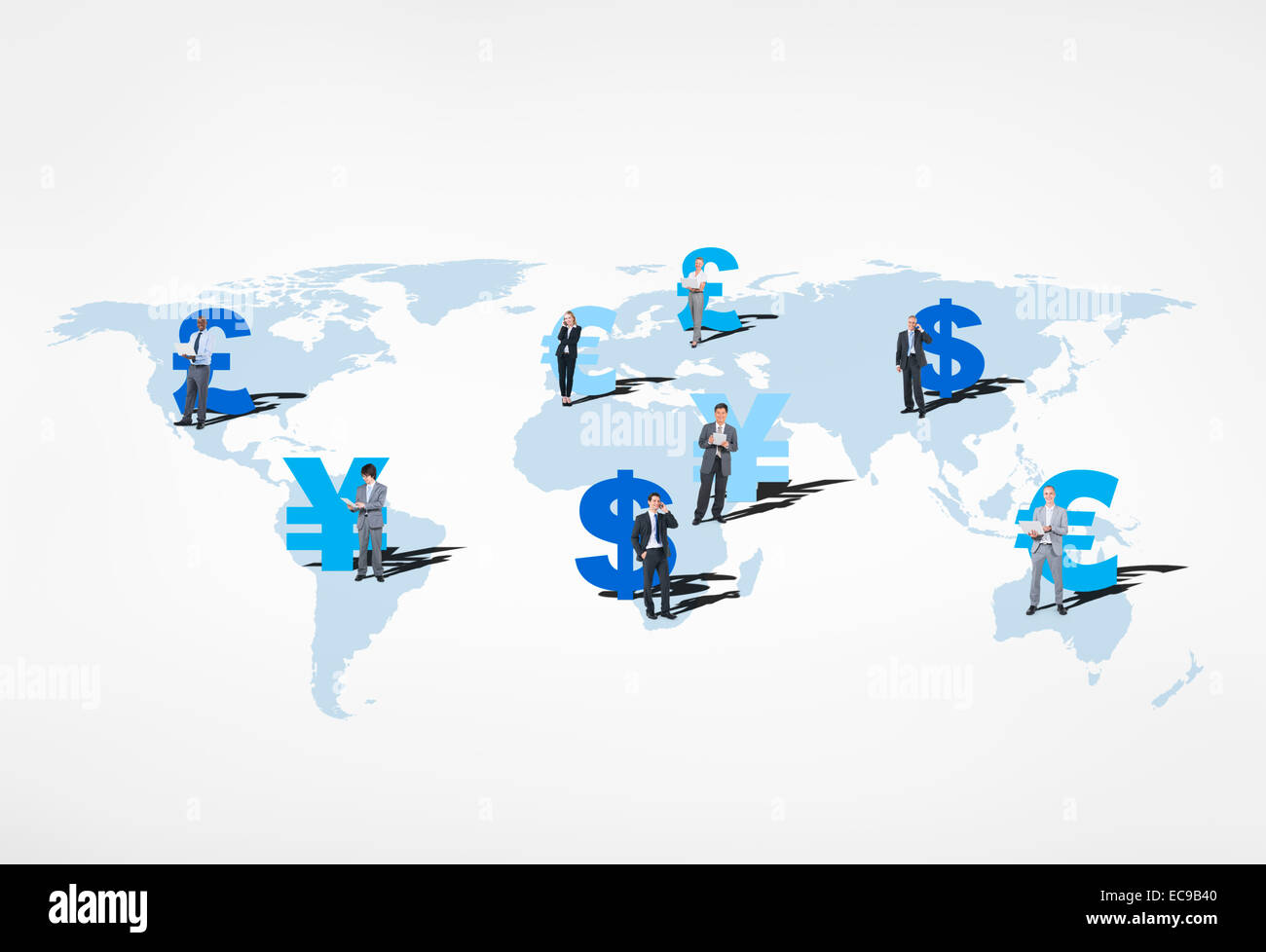 La gente di affari che rappresenta la valuta globale sul mondo Foto Stock