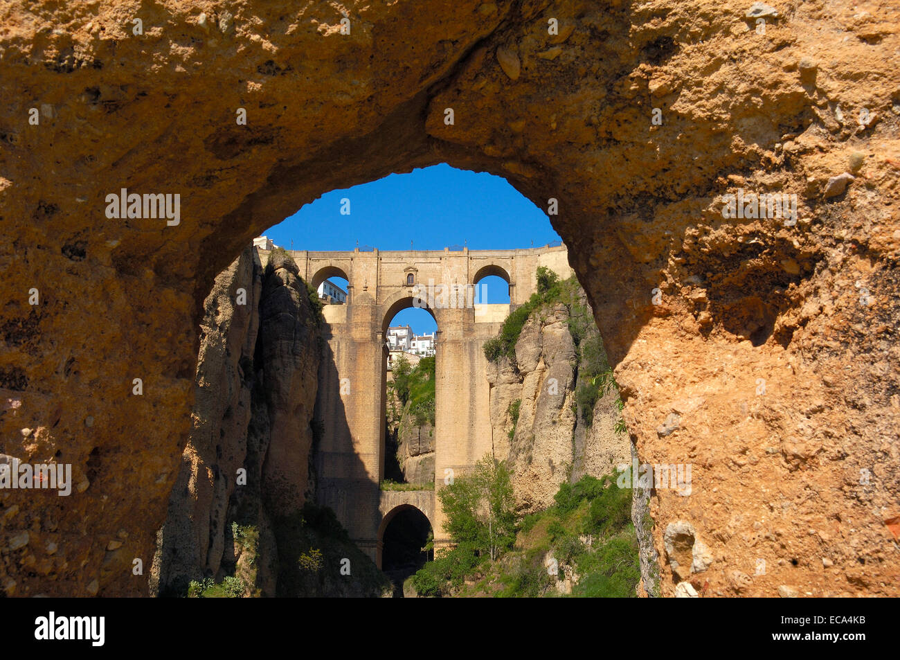 Puente Nuevo, new bridge spanning Tajo Gorge, Ronda, provincia di Malaga, Andalusia, Spagna, Europa Foto Stock