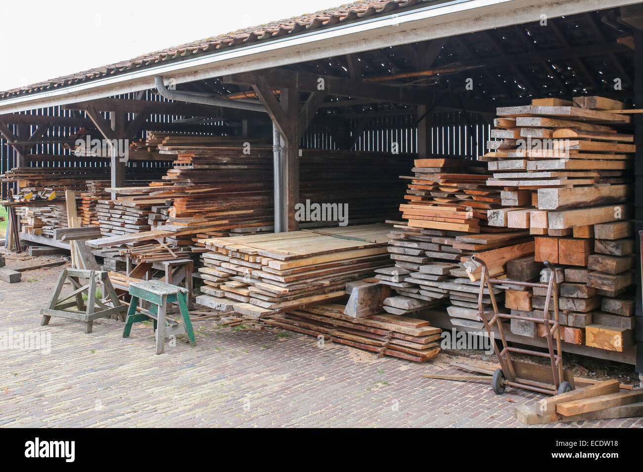 Legno capannone per il rimessaggio Foto Stock