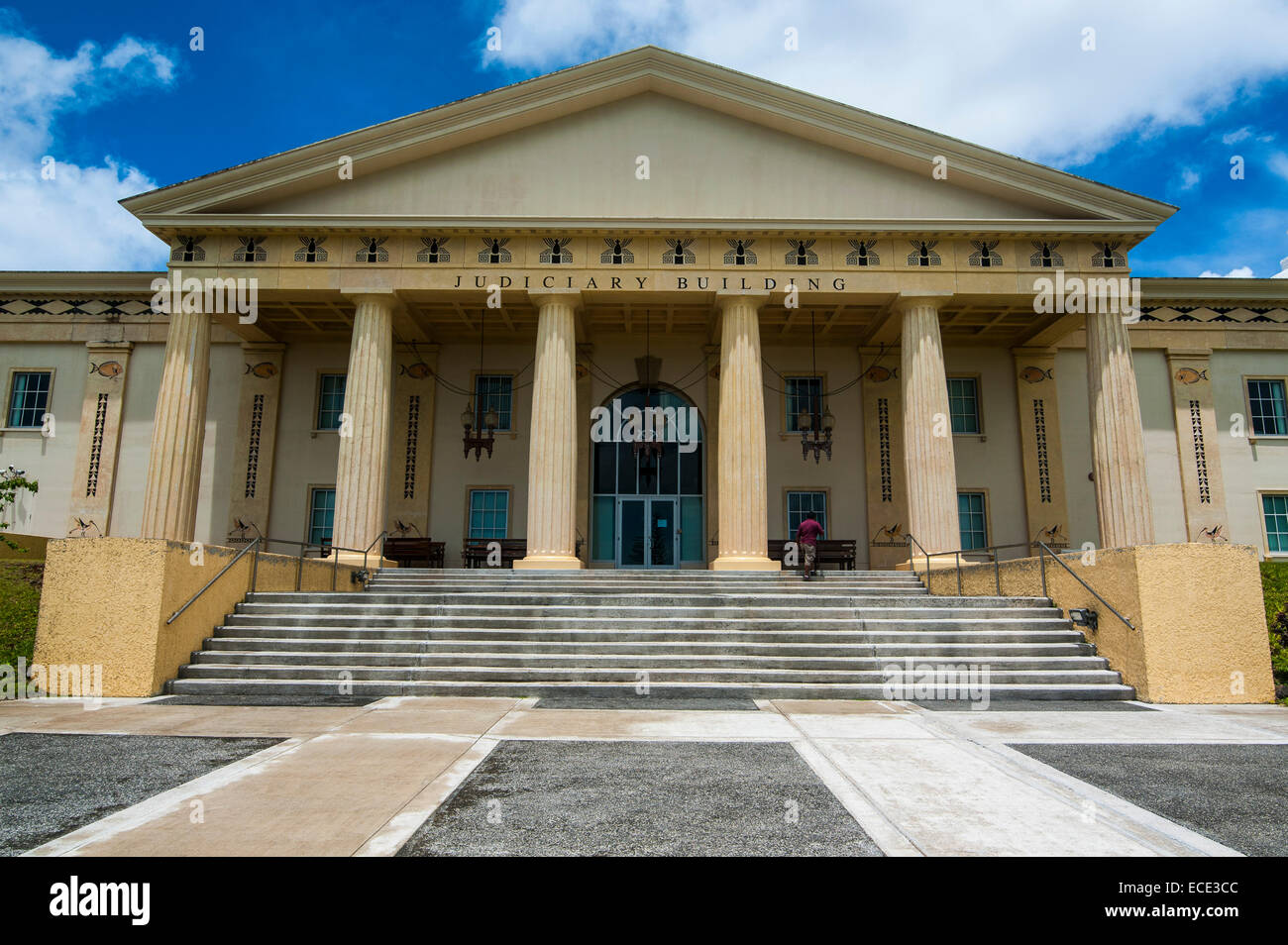 Il palazzo del parlamento di Palau, Babeldaob, Palau, Stati Federati di Micronesia Foto Stock