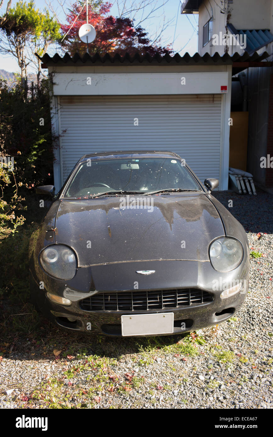 Un odiosa Aston Martin auto sportiva in Kawaguchi, Giappone. Foto Stock