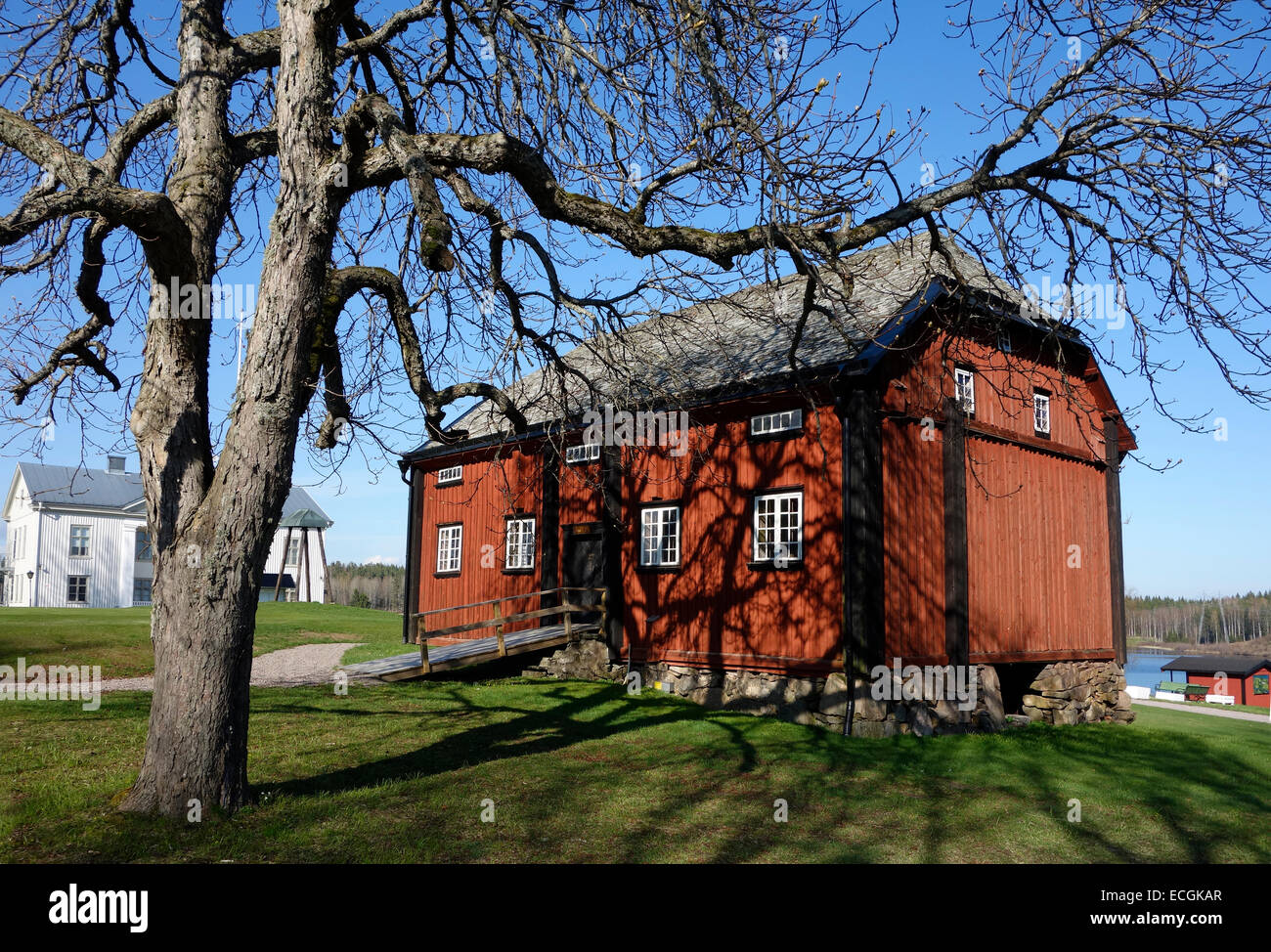 Xviii secolo falu olio rosso dipinto casa di storage in Forsbacka mansion station wagon. Foto Stock