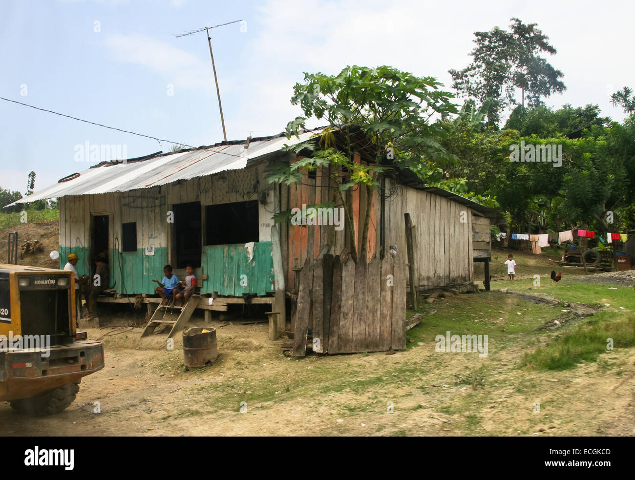 Tipica casa e cantiere in Borbón in Northwest Ecuador Foto Stock