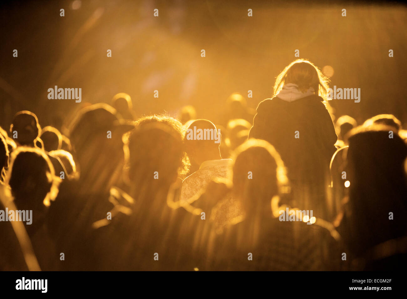 Pubblico che frequentano uno del Québec attività estiva con 'Le Cirque du Soleil ™ ' Foto Stock