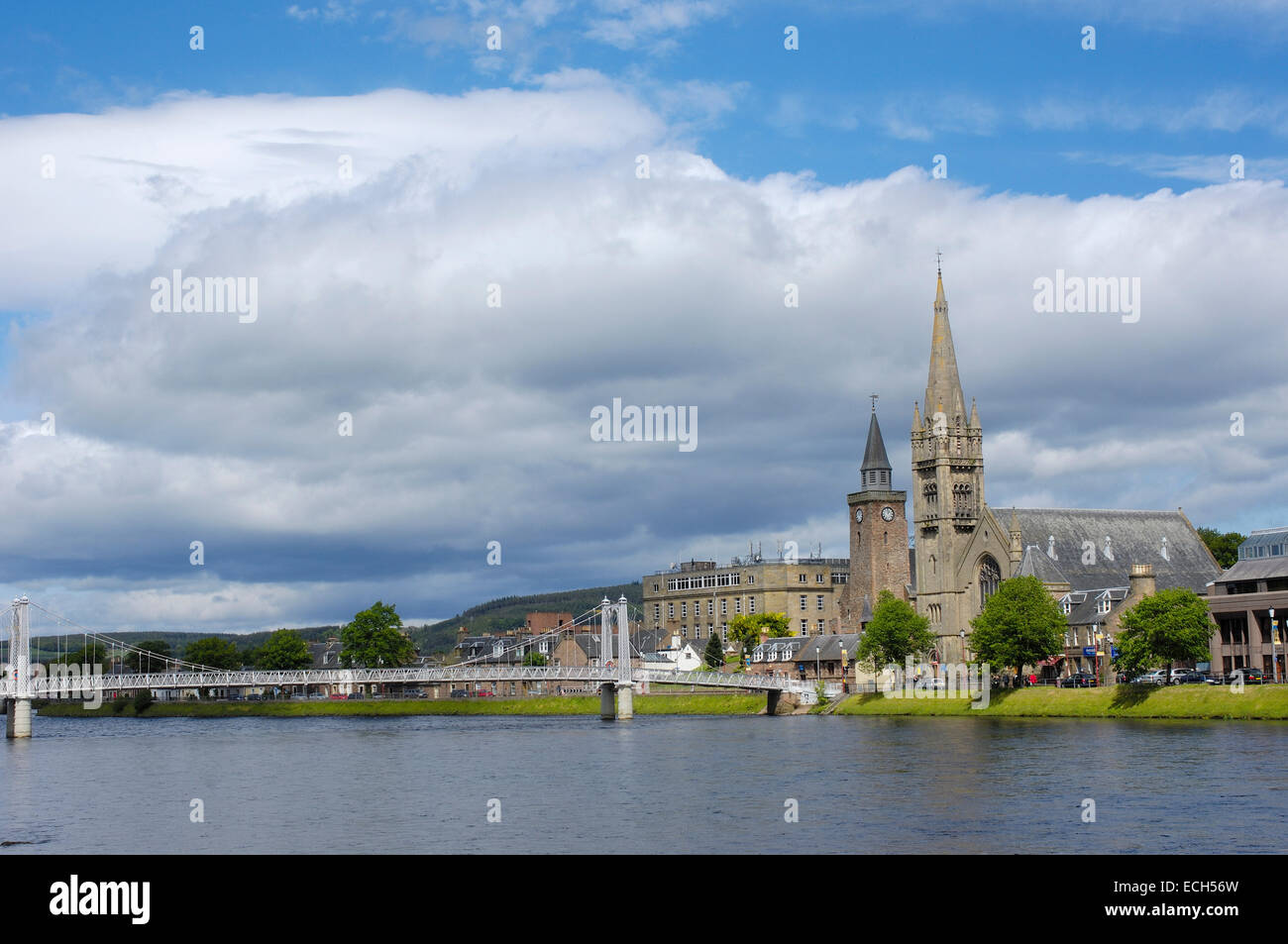 Inverness e fiume Ness, regione delle Highlands, Scotland, Regno Unito, Europa Foto Stock