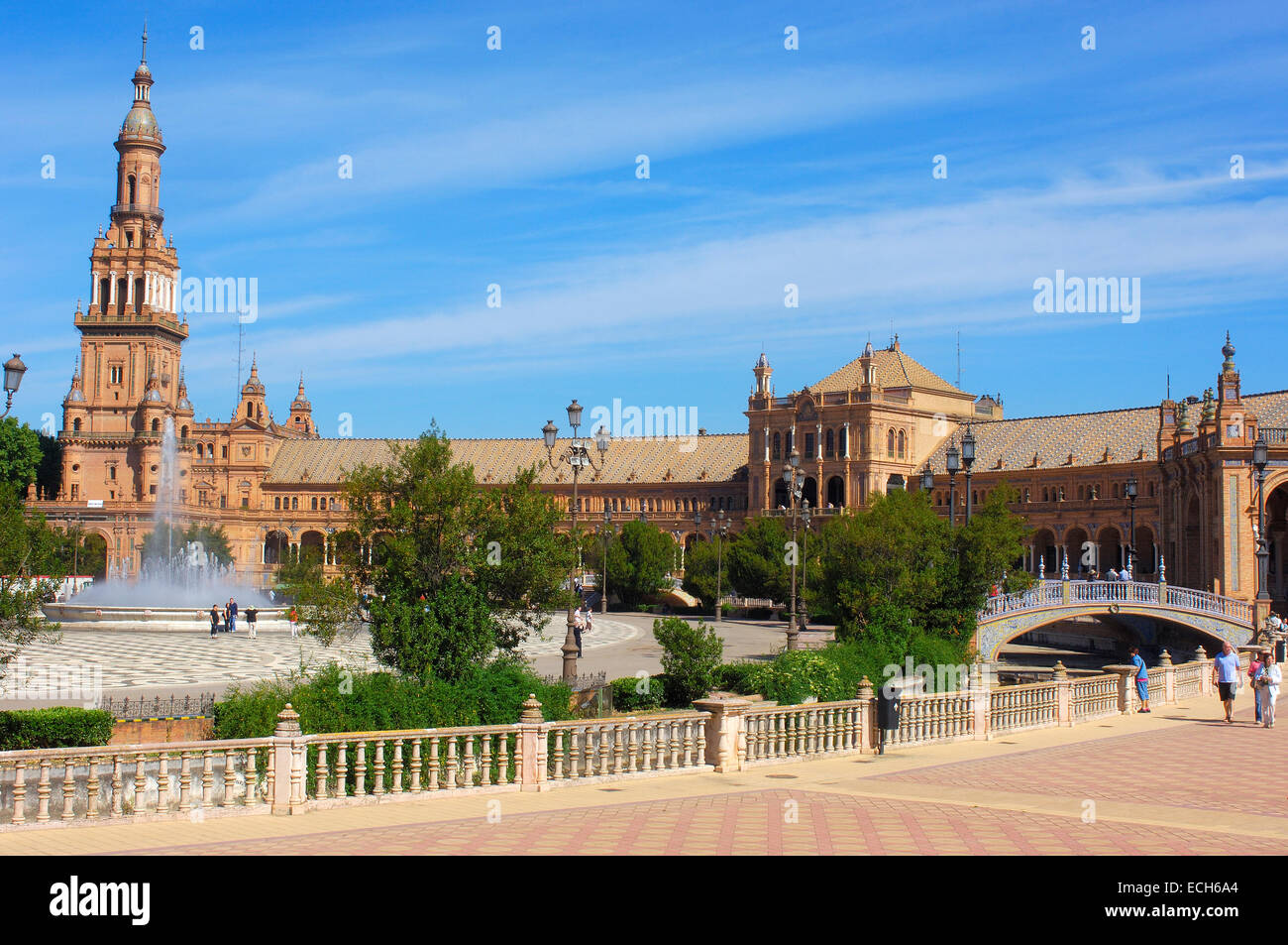 Plaza de España nel Parco di Maria Luisa, Siviglia, Andalusia, Spagna, Europa Foto Stock