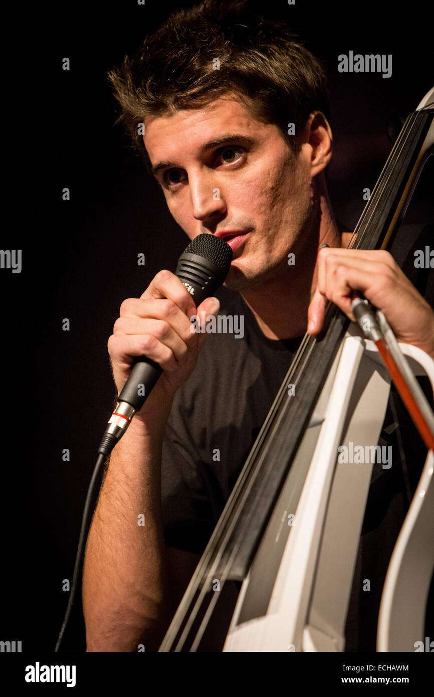 Violoncellisti luka sulic e stjepan hauser immagini e fotografie stock