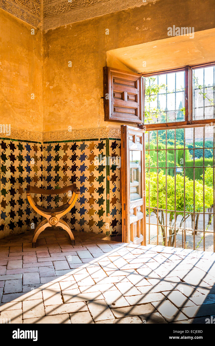 Costruzione per interni con piastrelle ornate, Malaga, Spagna Foto Stock