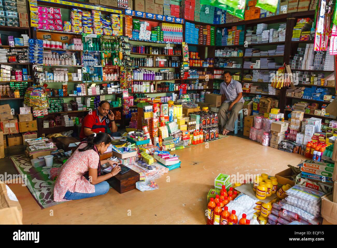 India, Odisha, Cuttack, hardware shop Foto Stock