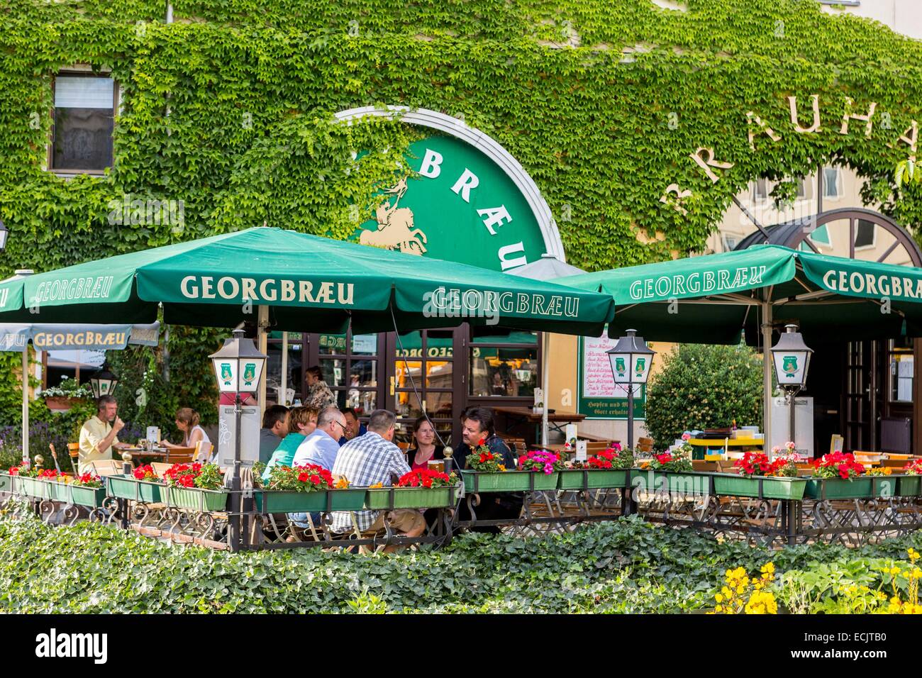 Germania Berlino, Berlino Est, rinata quartiere storico Nikolaiviertel, cafe Foto Stock