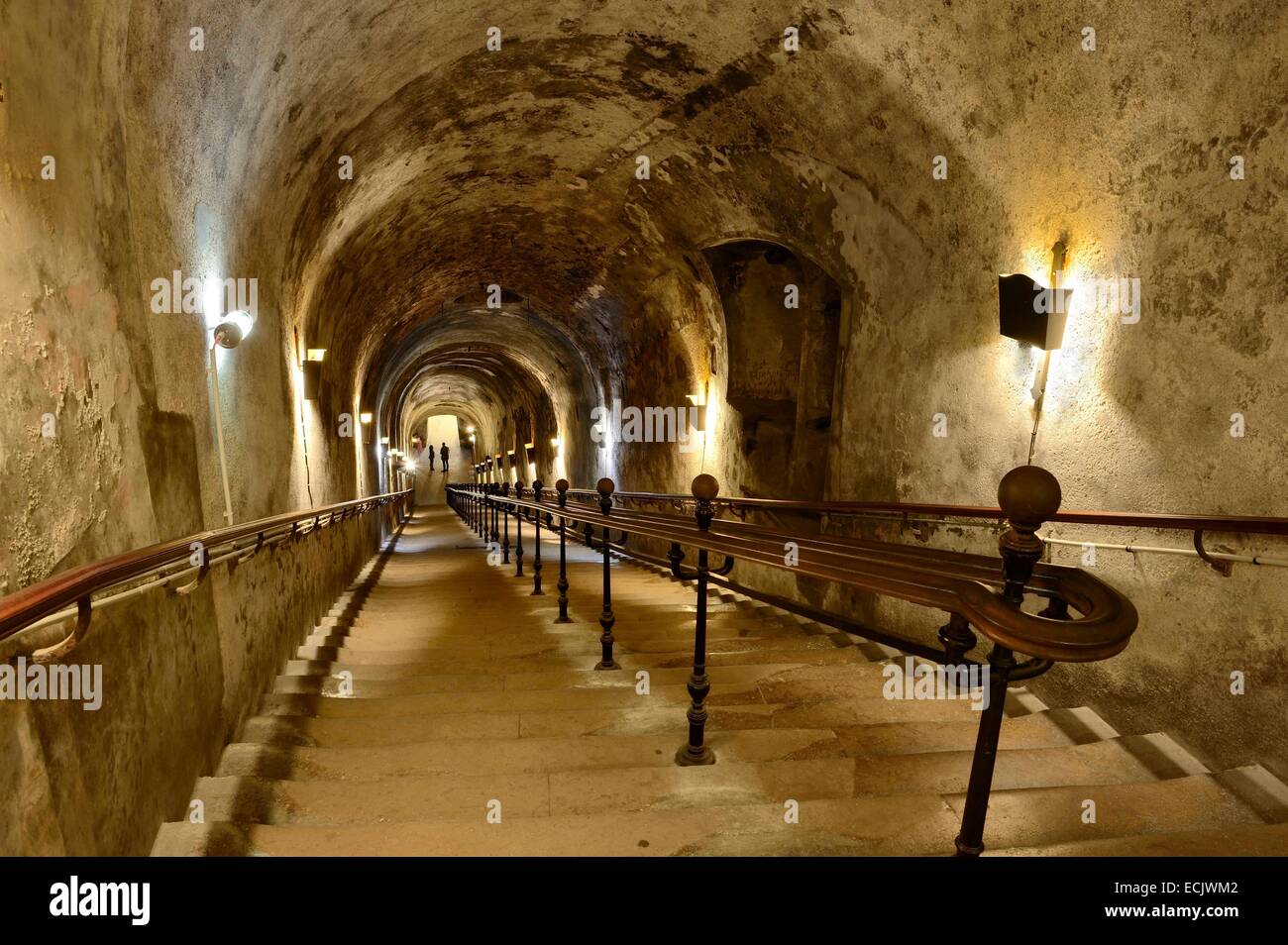 Francia, Marne, Reims, Champagne Pommery di cantine di vino Foto stock -  Alamy