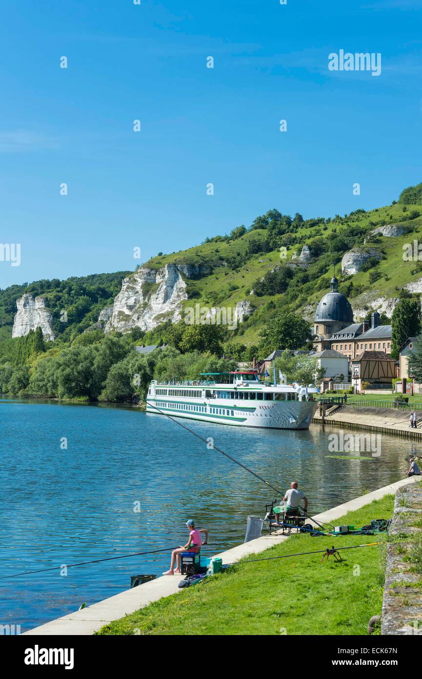 Francia, Eure, Les Andelys, Petit Andely sulle rive del fiume Senna Foto Stock