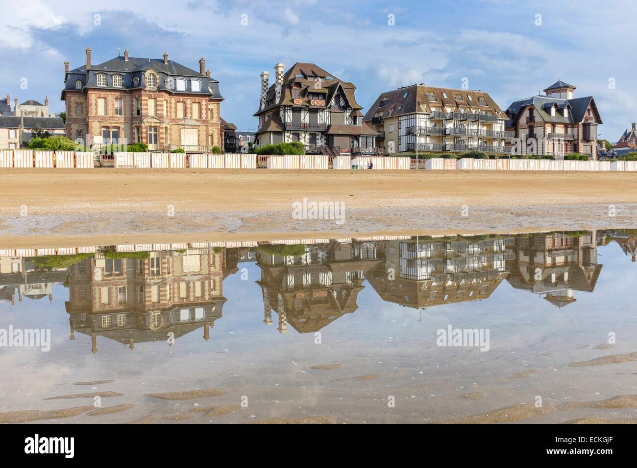 Francia, Calvados, Pays d'Auge, a Houlgate, architettura del XIX secolo Foto Stock