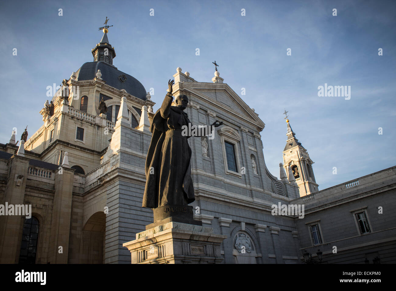 Statua di giovanni paolo immagini e fotografie stock ad alta
