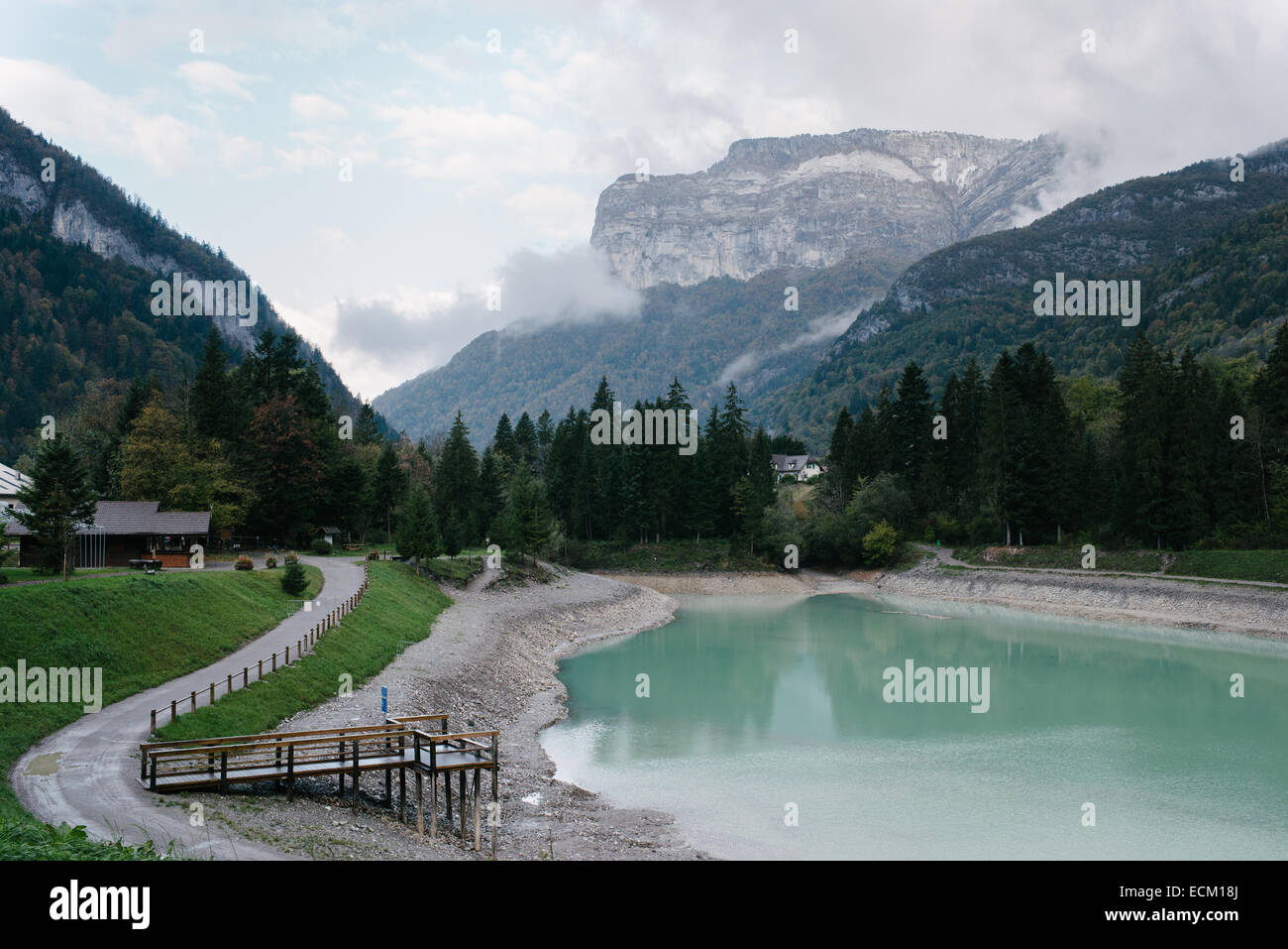 Lago di pesca in Thônes - Francia Foto Stock