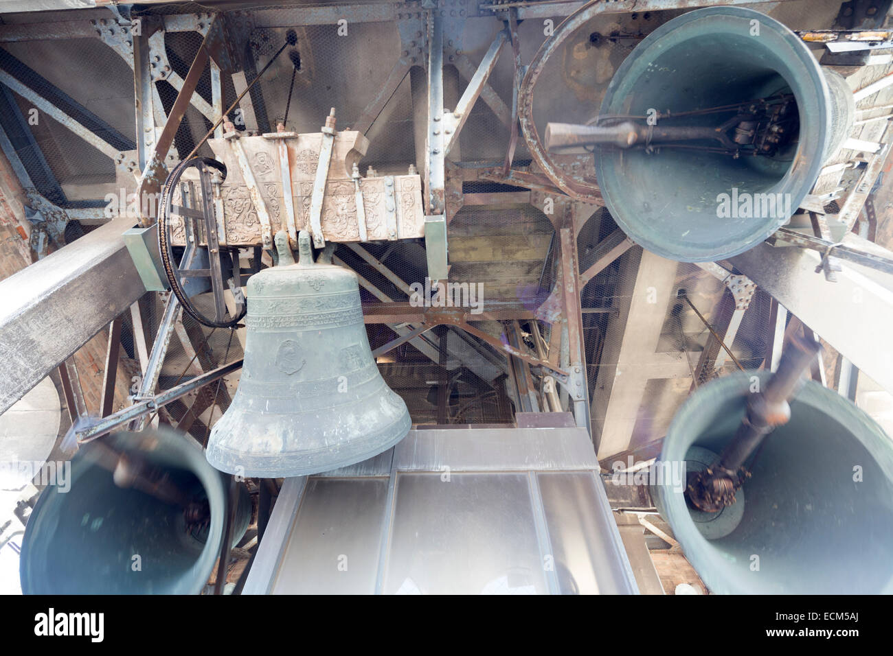 Peeling campane sul campanile, Venezia, Italia Foto Stock