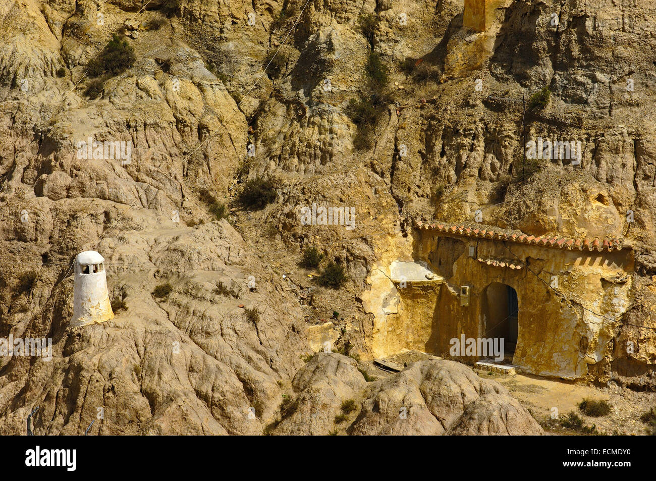 Casa-grotta a Santiago troglodite trimestre, Guadix, Marquesado regione, provincia di Granada, Andalusia, Spagna, Europa Foto Stock