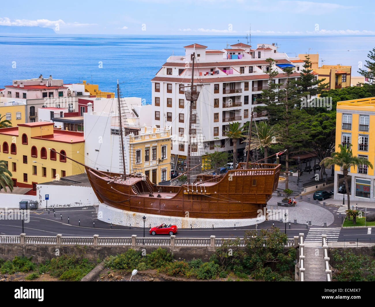 Museo marittimo con una replica di Christopher Columbus' nave Santa Maria, Santa Cruz de La Palma La Palma Isole Canarie Foto Stock