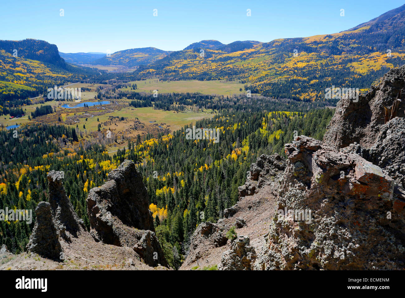Vista da Wolf Creek Pass, il Continental Divide, US 160 road, Colorado, Stati Uniti Foto Stock