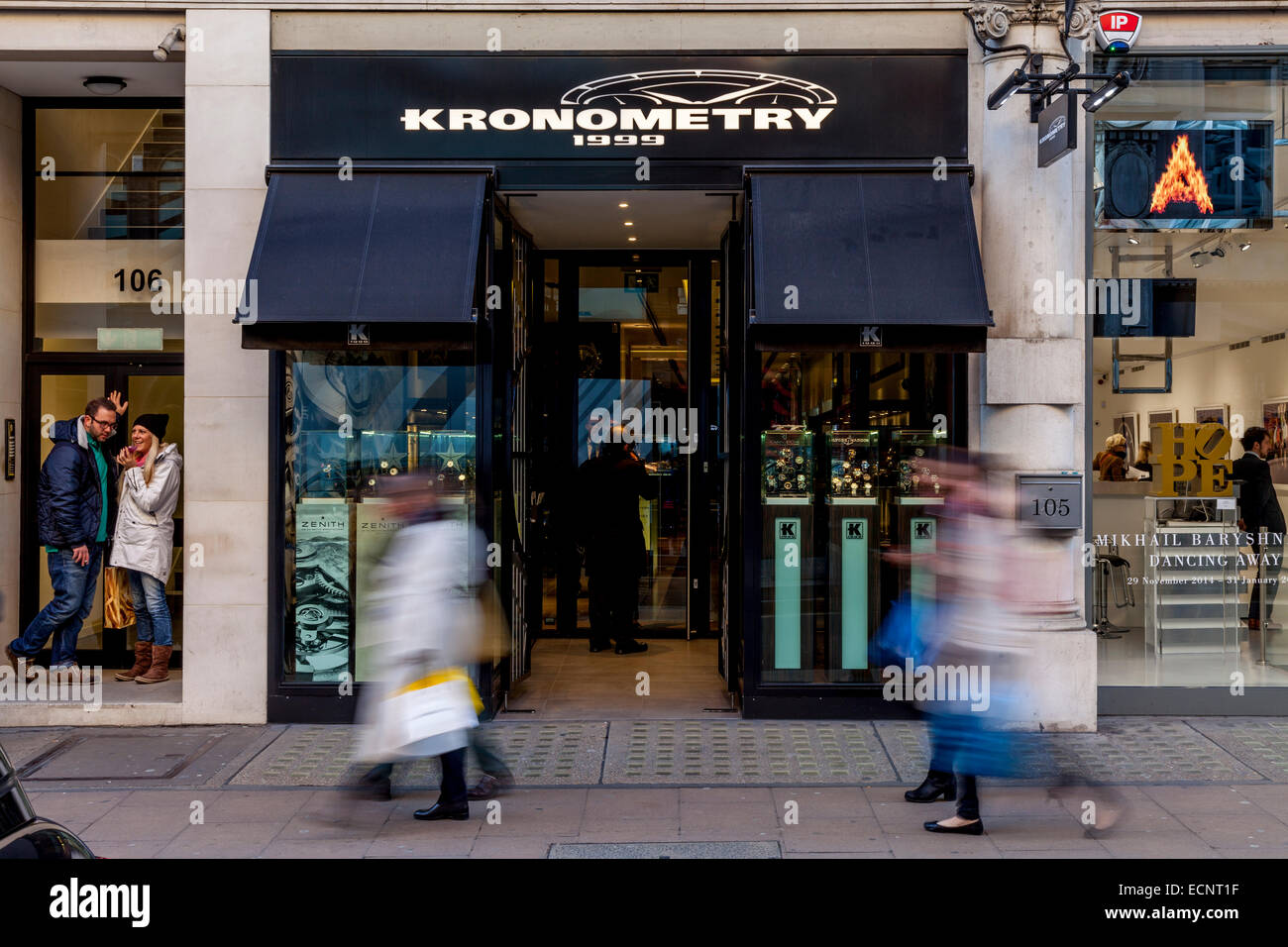 Kronometry 1999 Watch Store In New Bond Street a Londra, Inghilterra Foto Stock