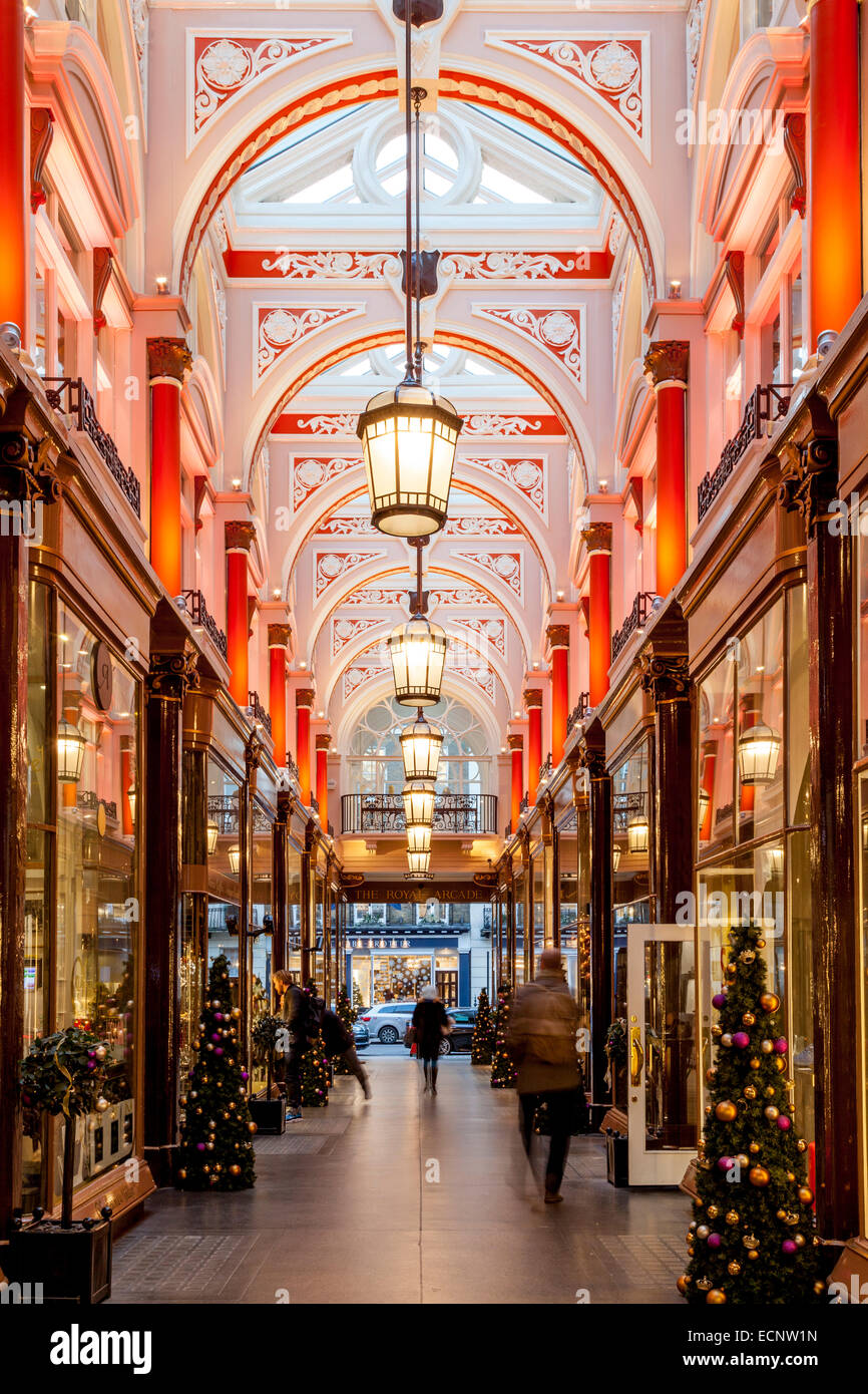 L'interno del Royal Arcade off Old Bond Street a Londra, Inghilterra Foto Stock