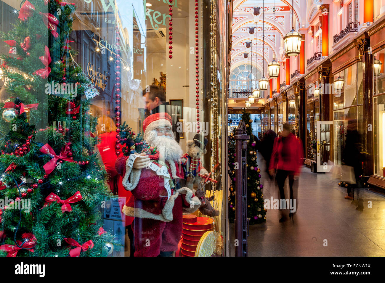 L'interno del Royal Arcade off Old Bond Street a Londra, Inghilterra Foto Stock