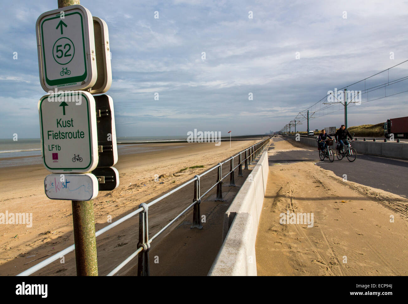 Il tram costiero, percorre tutta la 70 km della costa belga, Foto Stock