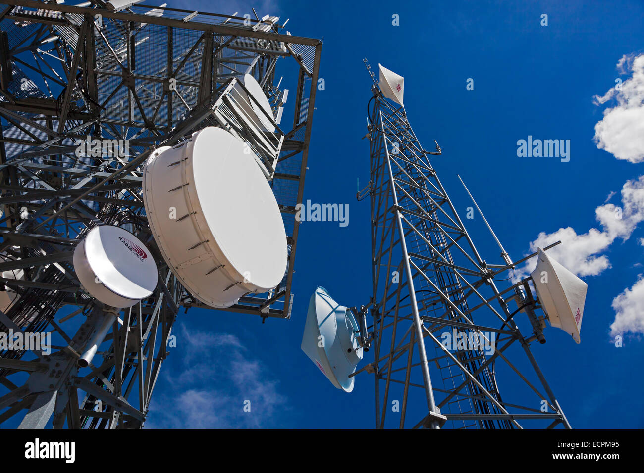 Una trasmissione wireless da torre a lobo punto sulla Divisione Continentale - Colorado Rockies Foto Stock