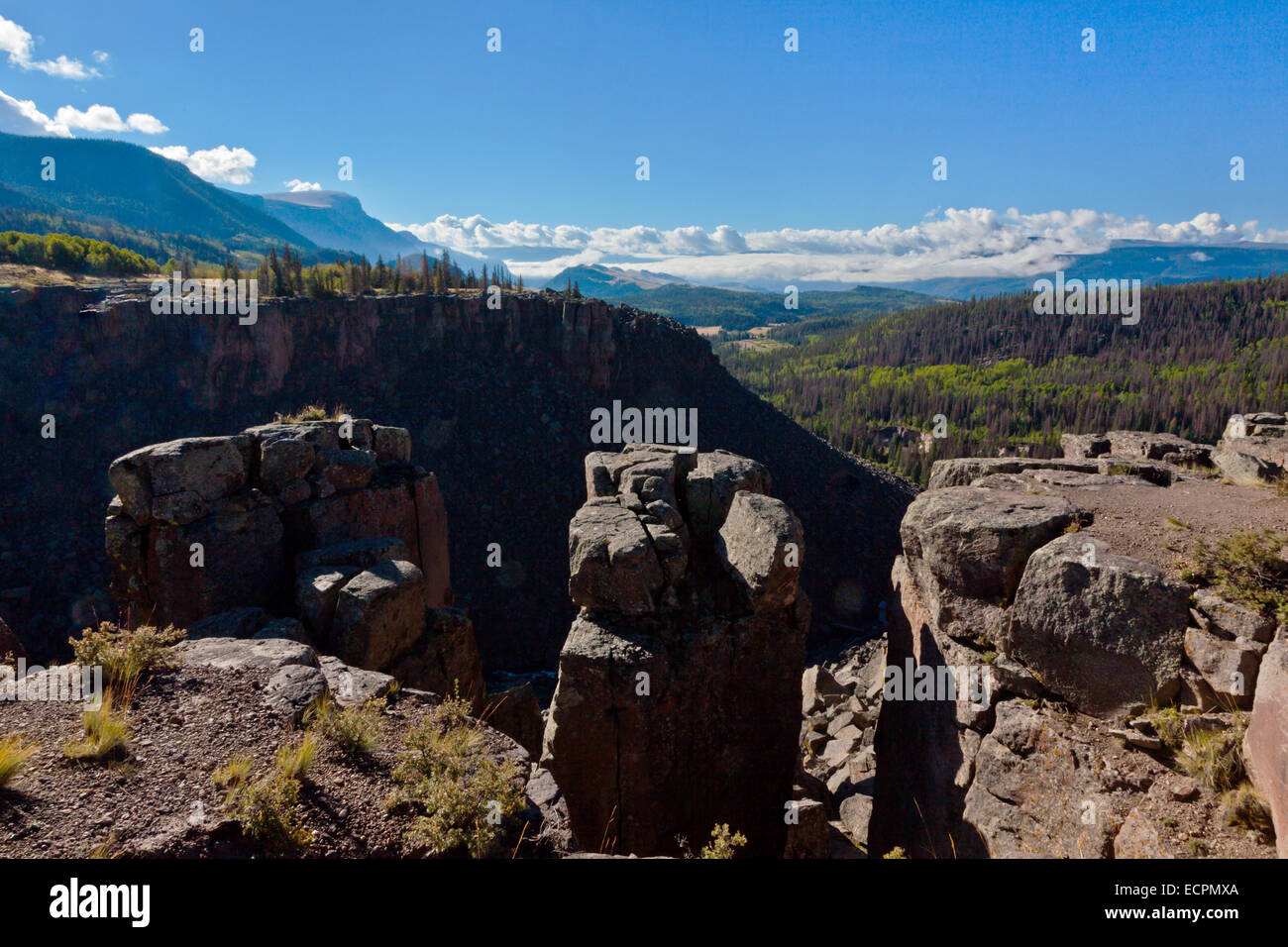 Testa di Bristol sorge a 12÷13 metri sopra di North Creek Gorge nelle montagne di San Juan a Southern Colorado Foto Stock
