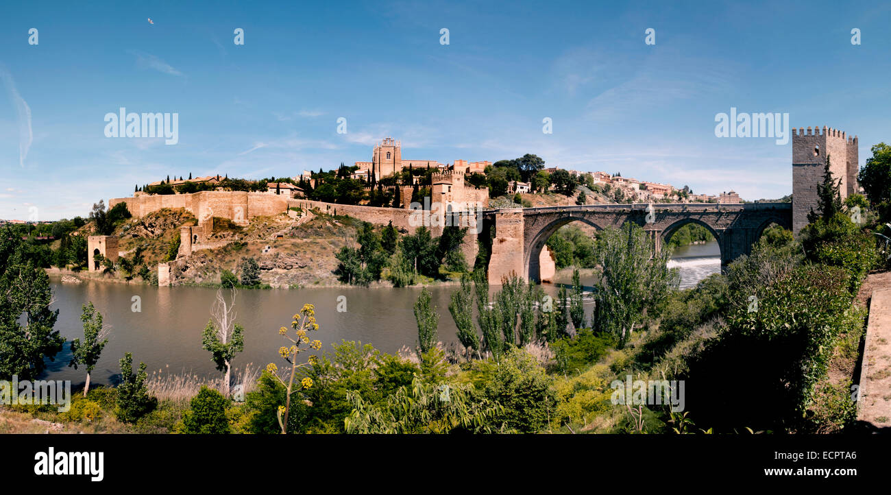 Skyline Toledo Spagna città spagnola nel centro storico della città Foto Stock