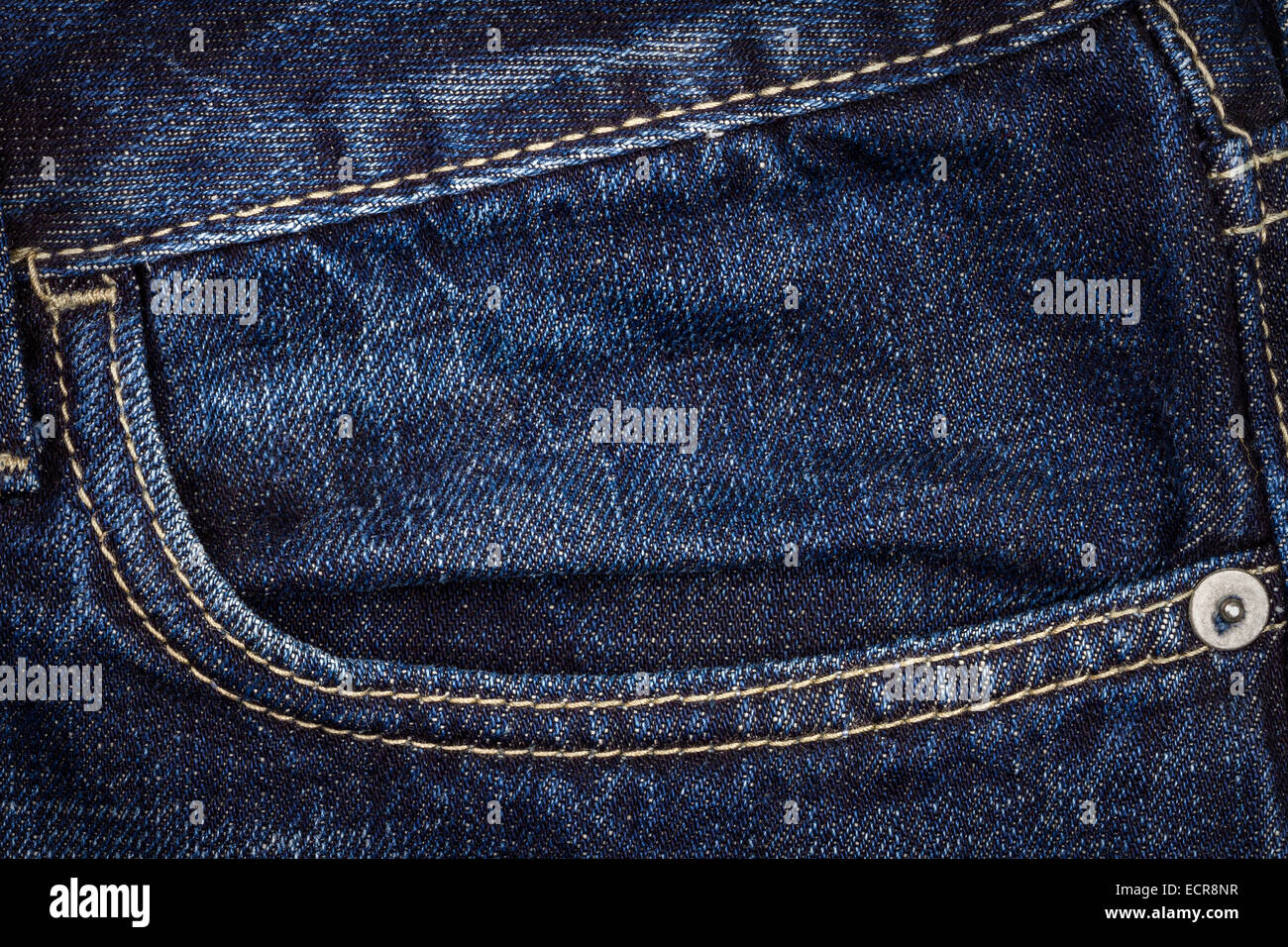 Dark blue jeans tessuto con sfondo tascabile Foto Stock