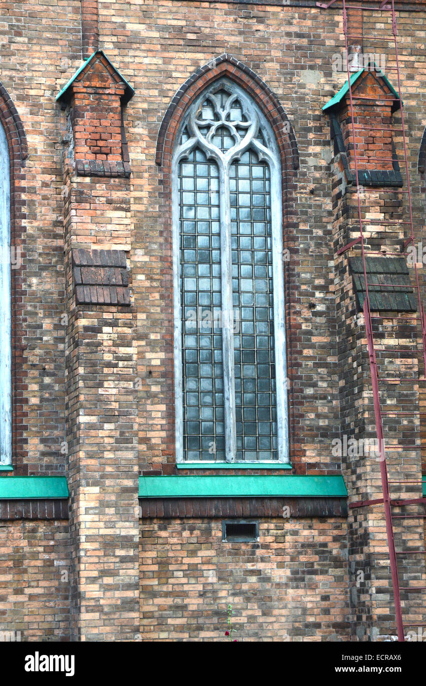 Lancet windows della chiesa di St Andrew s chiesa anglicana Mosca Foto Stock