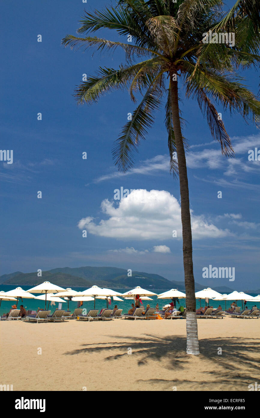 Spiaggia di scena a Nha Trang, Vietnam. Foto Stock