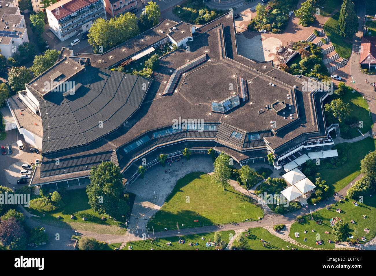 Germania Baden-Wuerttemberg Friedrichshafen vista aerea di Graf-Zeppelin-Haus Foto Stock