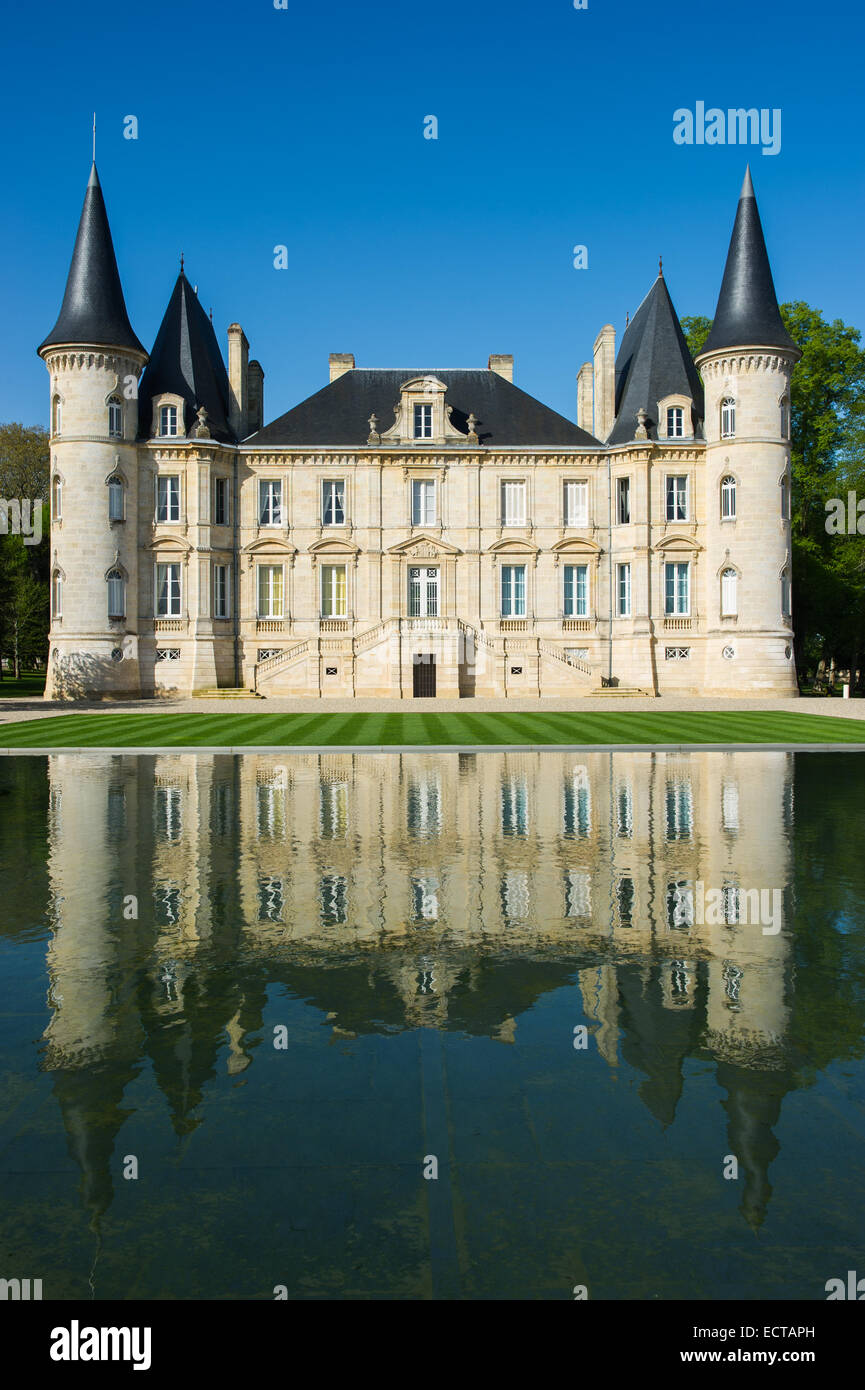 Chateau Pichon Longueville è una famosa cantina del vino di Bordeaux. Francia Foto Stock