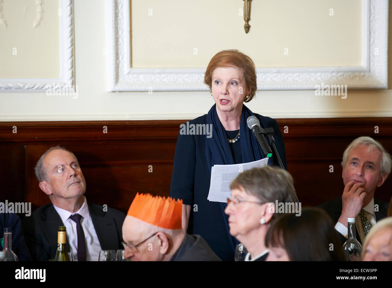 Selina Hastings al oldie pranzo letterario 16-12-14 Foto Stock