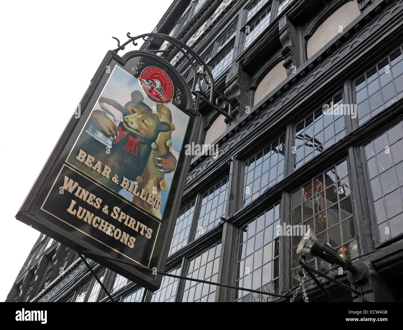 L'Orso & billetta Pub,Chester City,Cheshire, Inghilterra, Regno Unito Foto Stock