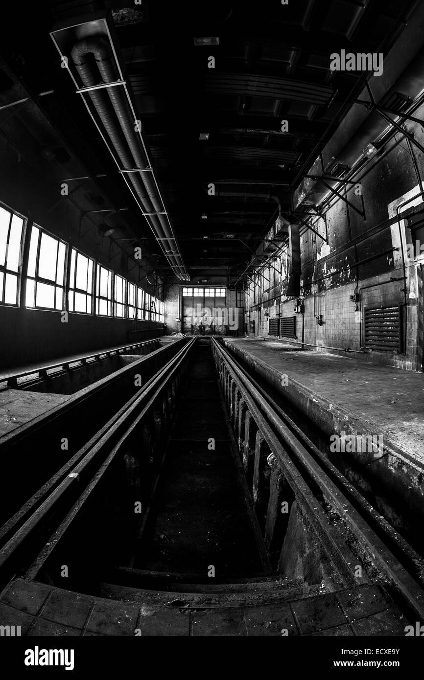 Dark industrial interior Foto Stock