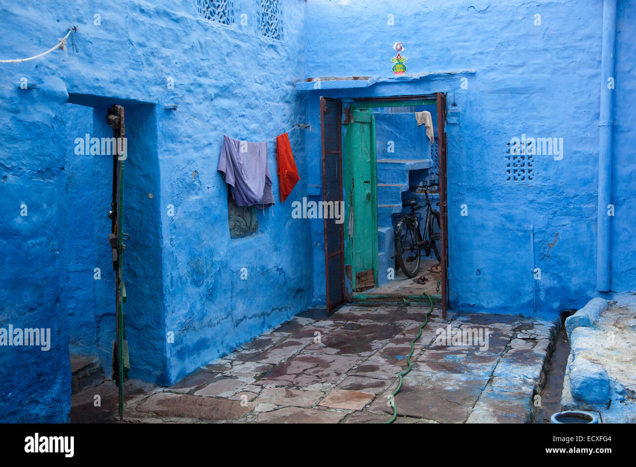 Blue House di Jodhpur la città blu, India Foto Stock