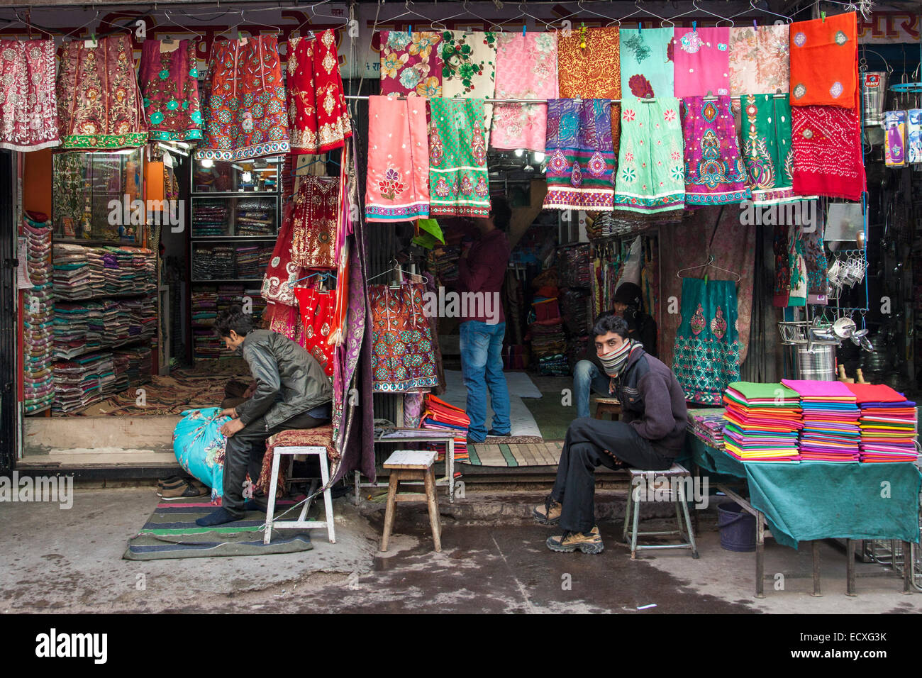 Negozio di tessuti in Jodhpur, Rajasthan, India Foto Stock
