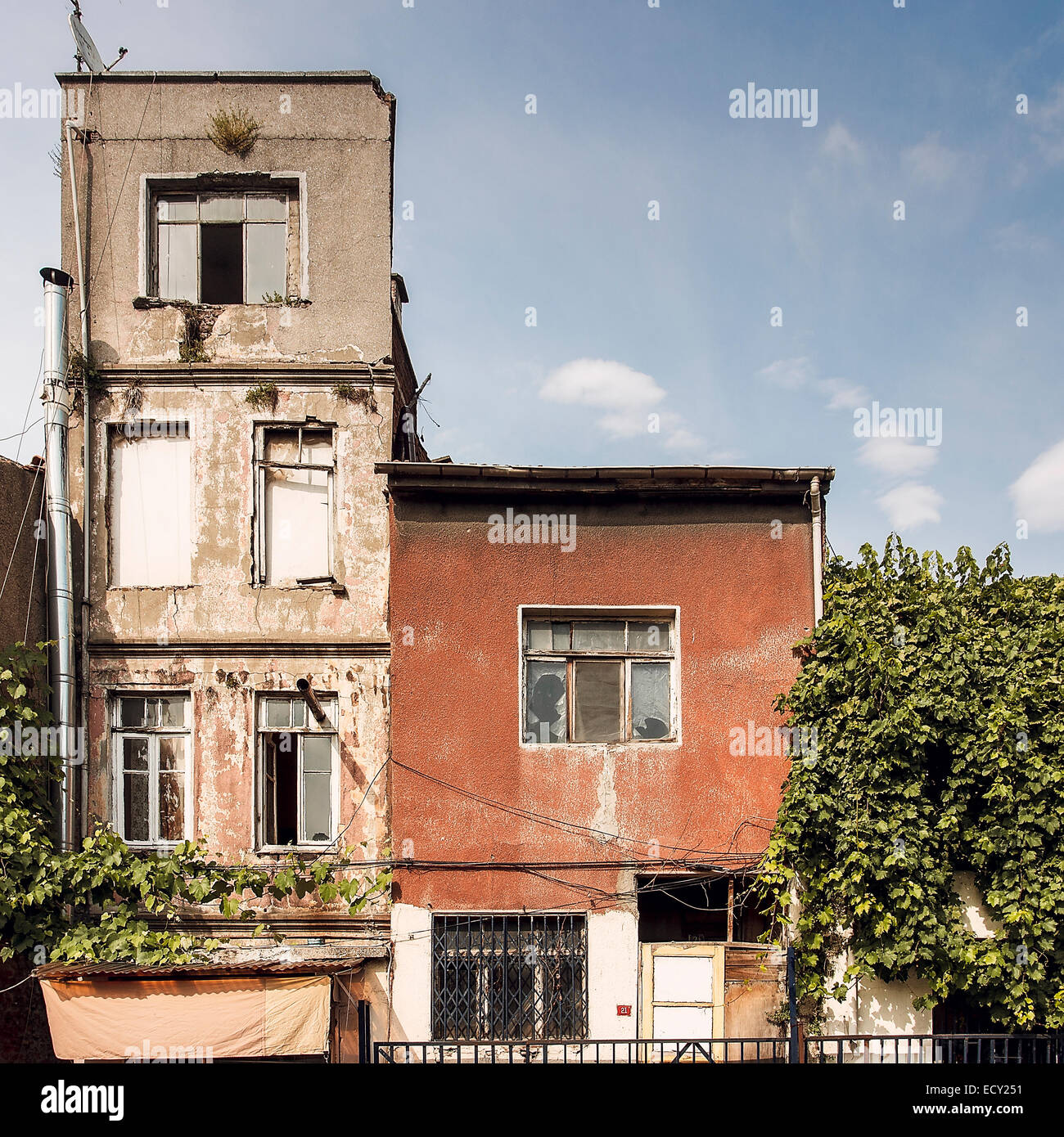 Vecchia casa nella parte storica di Istanbul Foto Stock