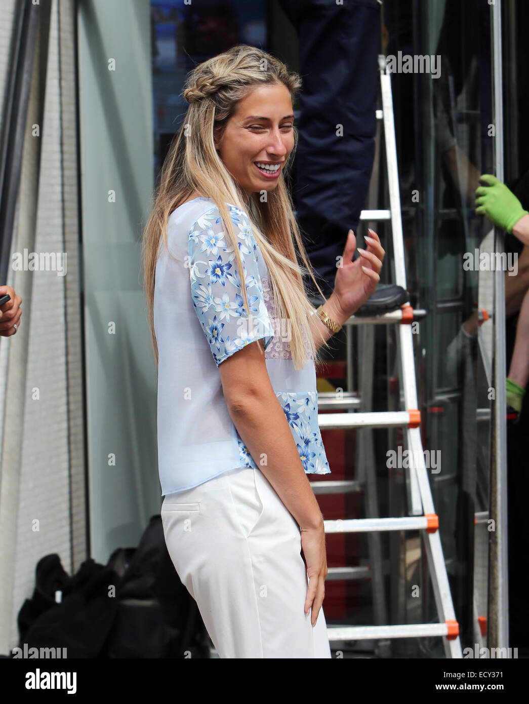 Stacey Solomon esterno ITV Studios con: Stacey Solomon dove: Londra, Regno Unito quando: 19 Jun 2014 Foto Stock