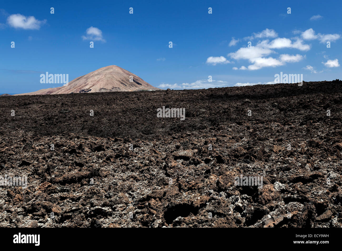 Campo di lava, vulcani, montagne di fuoco, vulcani, Lanzarote, Isole Canarie, Spagna Foto Stock