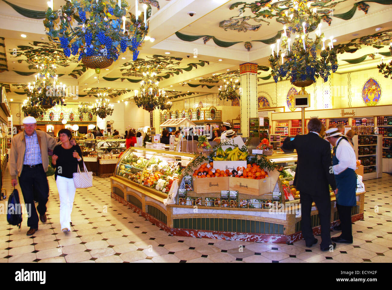 Dipartimento di carne a Harrods, London REGNO UNITO Foto Stock